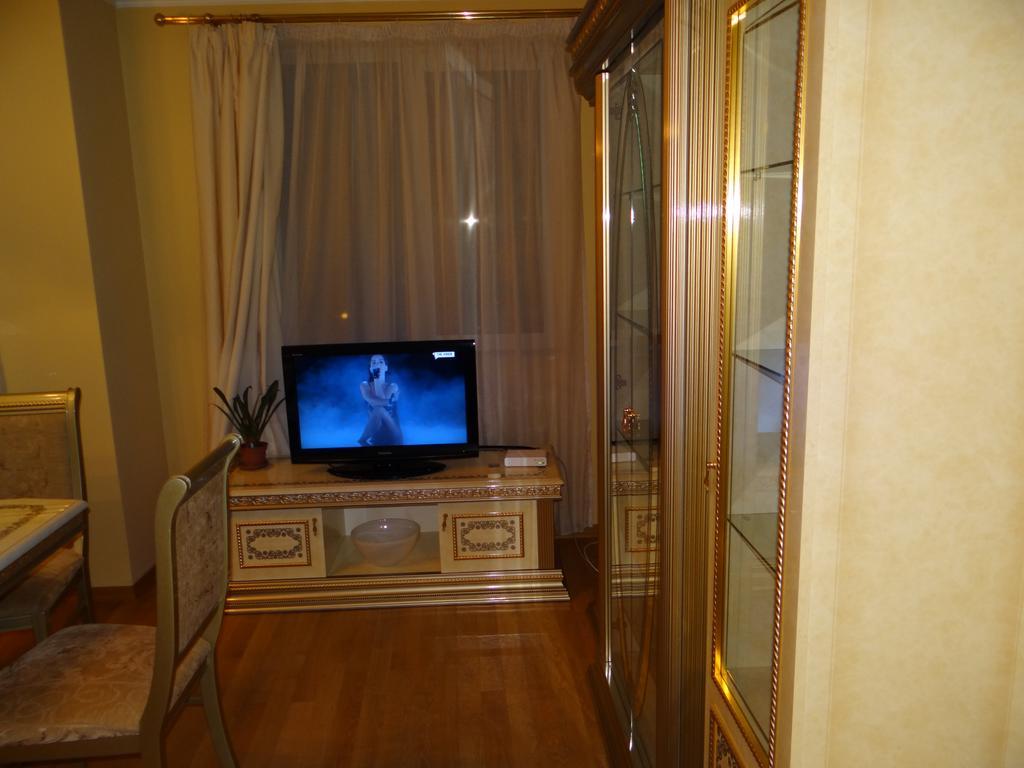 Luxury Versailles Apartments Center Opera Burgas Exteriör bild