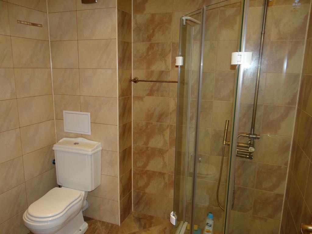 Luxury Versailles Apartments Center Opera Burgas Exteriör bild