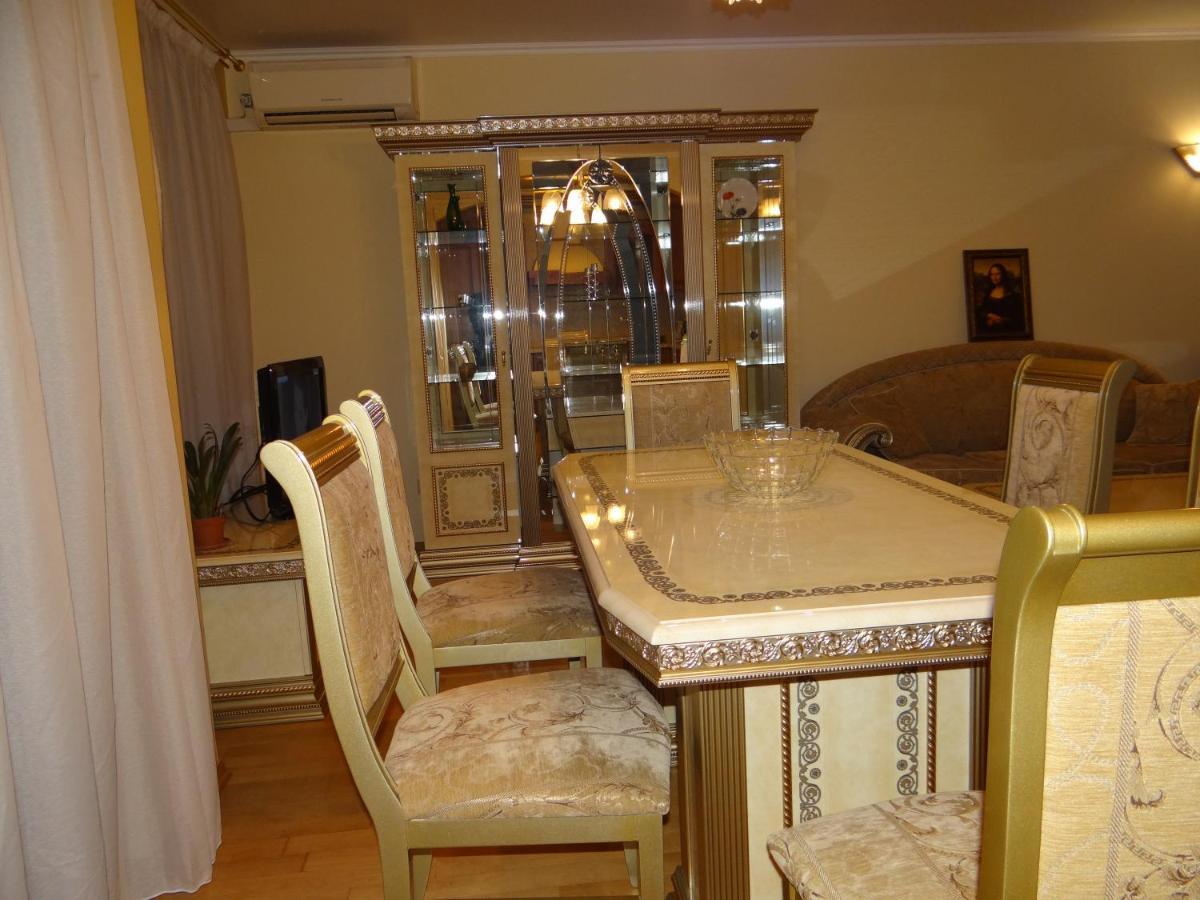 Luxury Versailles Apartments Center Opera Burgas Exteriör bild